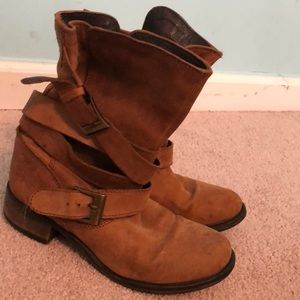 Steve Madden Boots